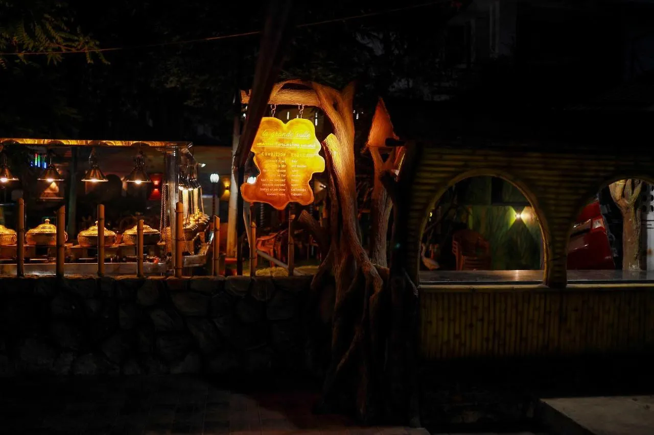 Belljem Homes -Your Own Private Resort -6 Bhk B Thrissur Ferienhaus