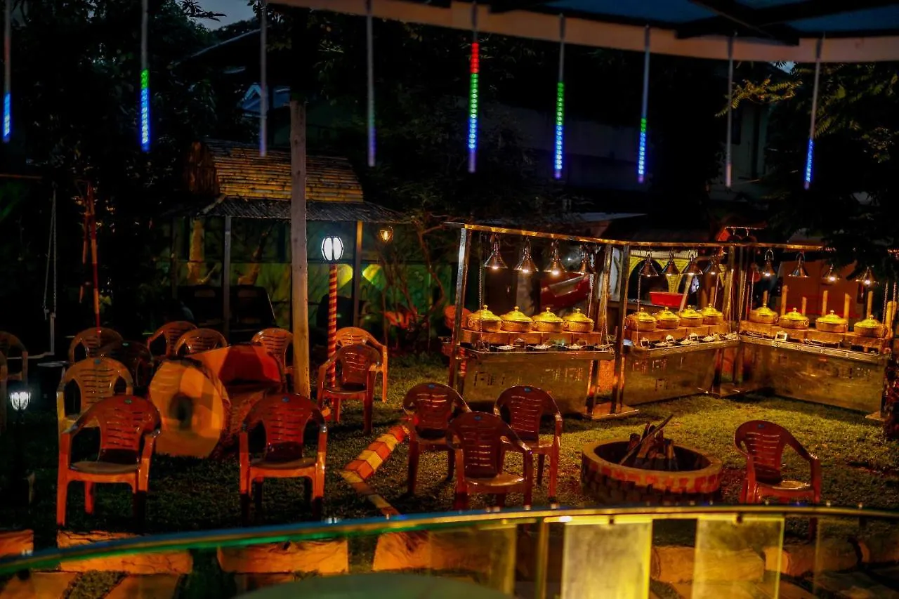 Ferienhaus Belljem Homes -Your Own Private Resort -6 Bhk B Thrissur